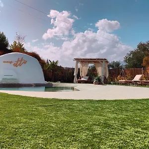 Country house Complejo Cuevas Otto, Baza